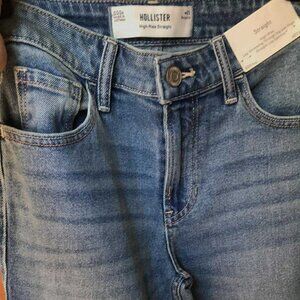 Hollister girls' jeans, brand new with tags, waist size 23 Regular